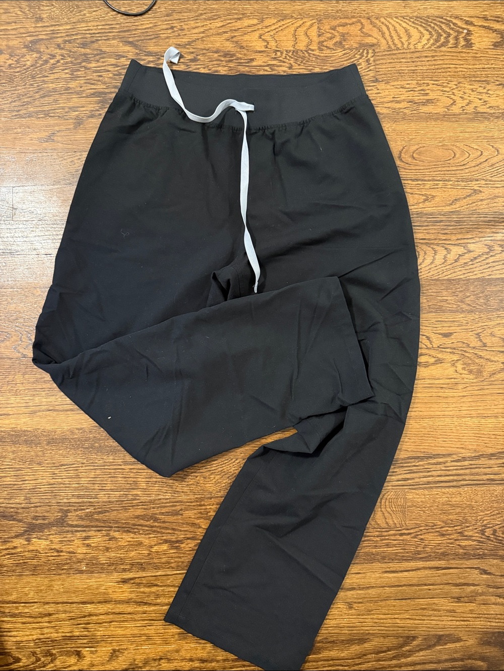 Figs Women’s Black Scrub Pants with Contrast Drawstring